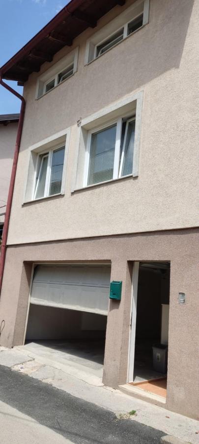 Vila Danin With Free Garage,Stari Grad Сараєво Екстер'єр фото